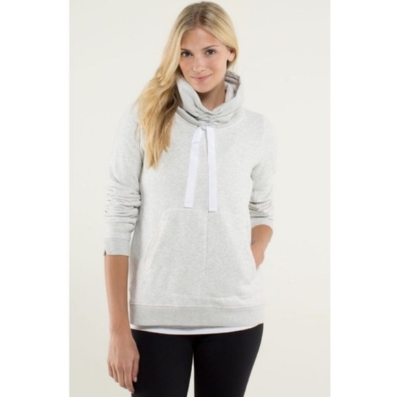 lululemon athletica Tops - Lululemon Athletica Avenue Pullover Size 4